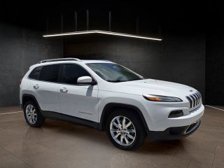 2014 Nissan Juke SL image 4