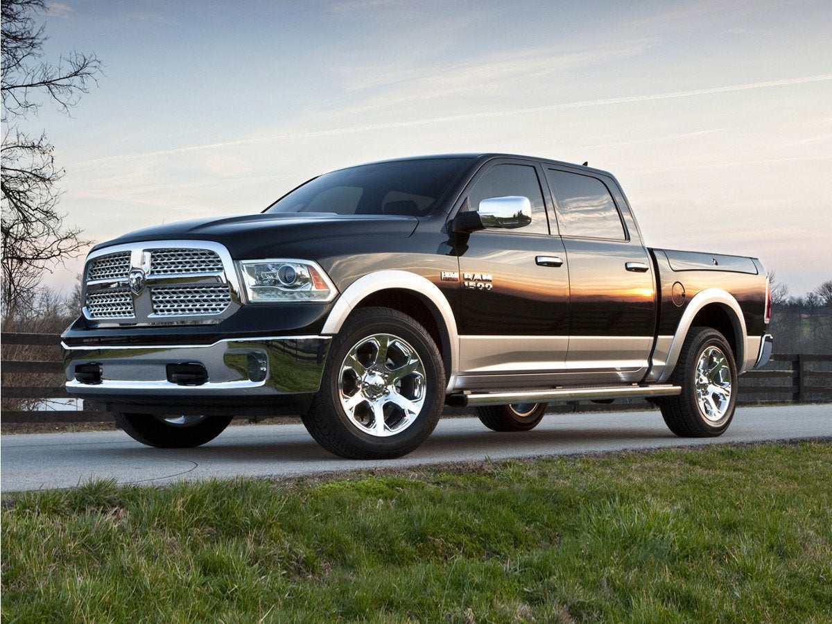 2017 RAM 1500 Laramie Crew Cab 4x4 5'7" Box