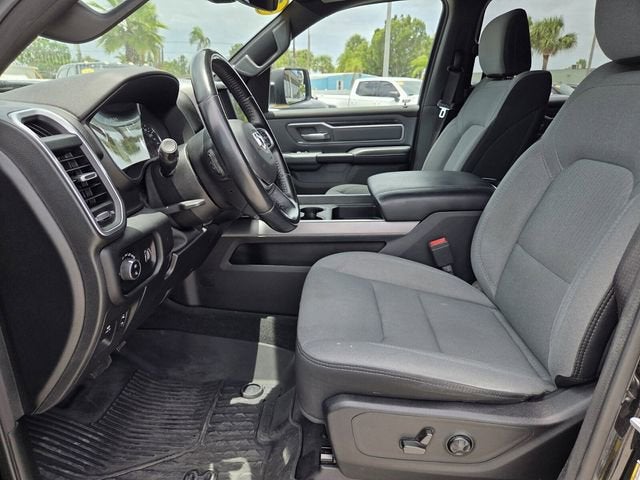 2021 RAM 1500 Big Horn Crew Cab 4x4 5'7" Box