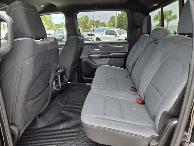 2021 RAM 1500 Big Horn Crew Cab 4x4 5'7" Box