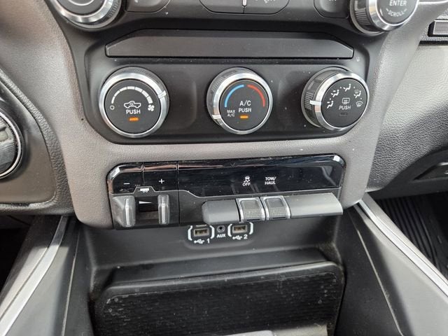 2021 RAM 1500 Big Horn Crew Cab 4x4 5'7" Box