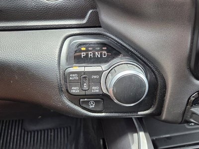 2021 RAM 1500 Big Horn Crew Cab 4x4 5'7" Box