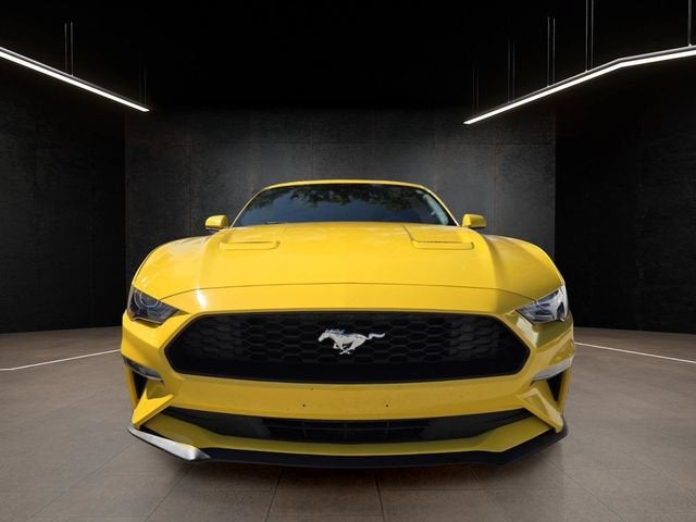 2018 Ford Mustang EcoBoost image 2