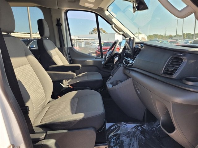 2024 Ford Transit Passenger Wagon XL