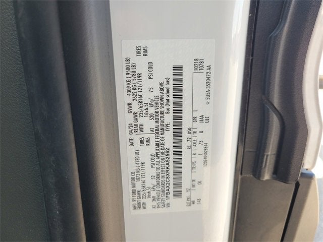 2024 Ford Transit Passenger Wagon XL