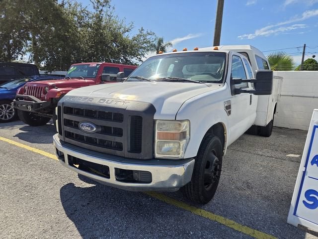 2008 Ford Super Duty F-350 DRW XL