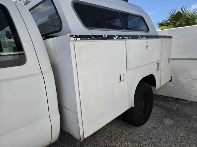 2008 Ford Super Duty F-350 DRW XL