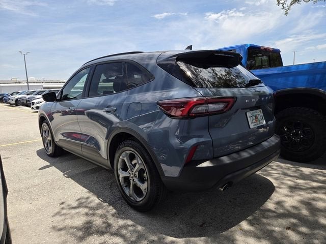 2025 Ford Escape ST-Line image 4