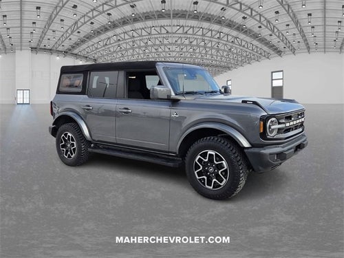2023 Ford Bronco Outer Banks