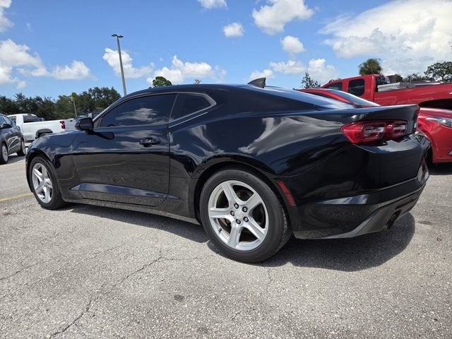 2020 Chevrolet Camaro 1LT image 4