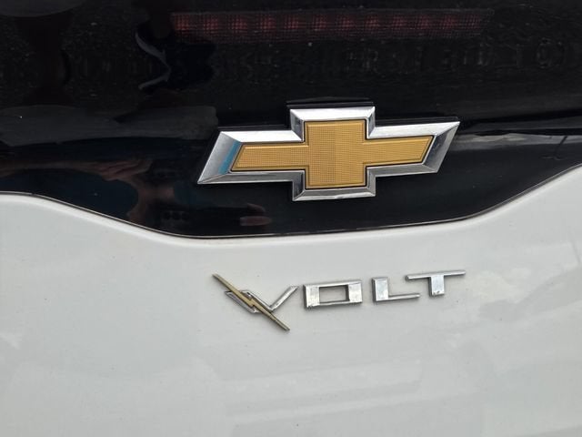 2018 Chevrolet Volt LT image 4