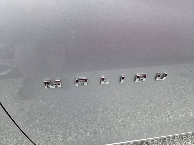 2018 Chevrolet Malibu LT image 4
