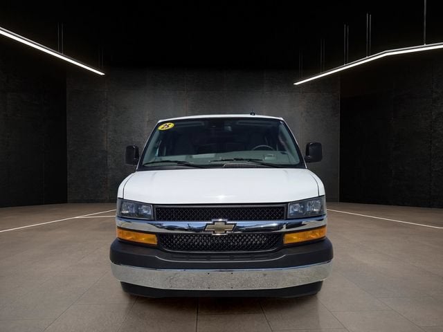 2025 Chevrolet Express Passenger 1LT image 2