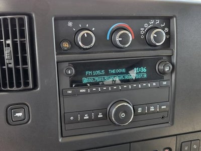 2025 Chevrolet Express Passenger 1LT