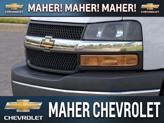 2025 Chevrolet Express Cutaway 3500 1WT
