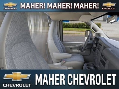 2025 Chevrolet Express Cutaway 3500 1WT