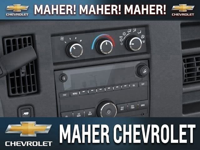 2025 Chevrolet Express Cutaway 3500 1WT