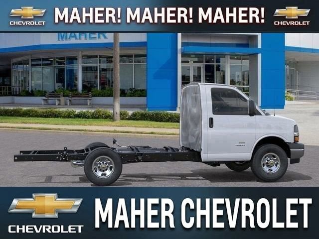 2025 Chevrolet Express Cutaway 3500 1WT