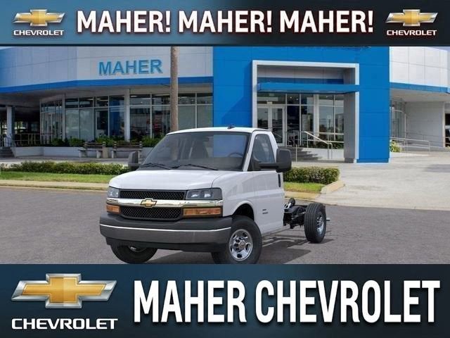 2025 Chevrolet Express Cutaway 3500 1WT