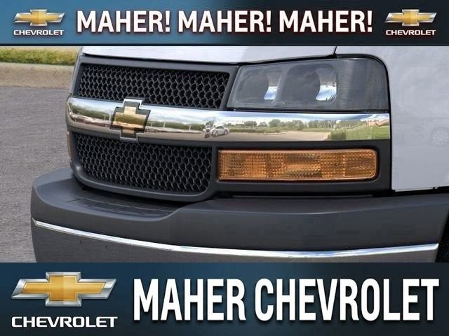 2025 Chevrolet Express Cutaway 3500 1WT