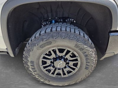 2025 Chevrolet Silverado 2500 HD ZR2