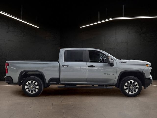 2024 Chevrolet Silverado 2500 HD Custom
