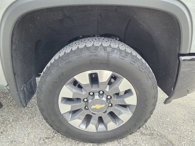 2024 Chevrolet Silverado 2500 HD Custom