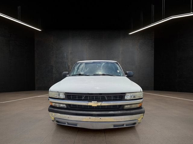 2000 Chevrolet Silverado 2500 HD REG CAB 2WD 133WB image 2