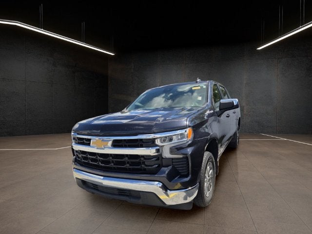 2022 Chevrolet Silverado 1500 LT image 3
