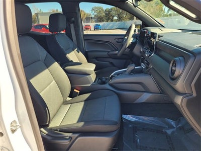 2025 Chevrolet Colorado WT/LT