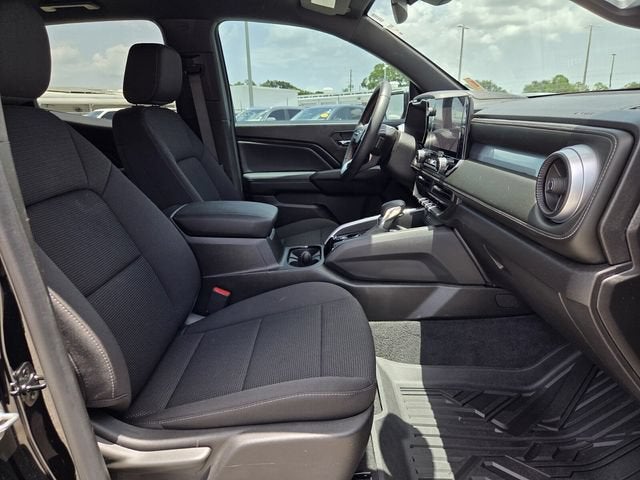 2025 Chevrolet Colorado WT/LT image 19