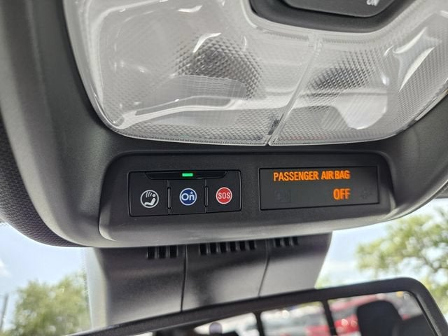 2025 Chevrolet Colorado WT/LT image 32