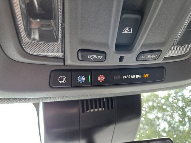 2025 Chevrolet Silverado 1500 RST image 36