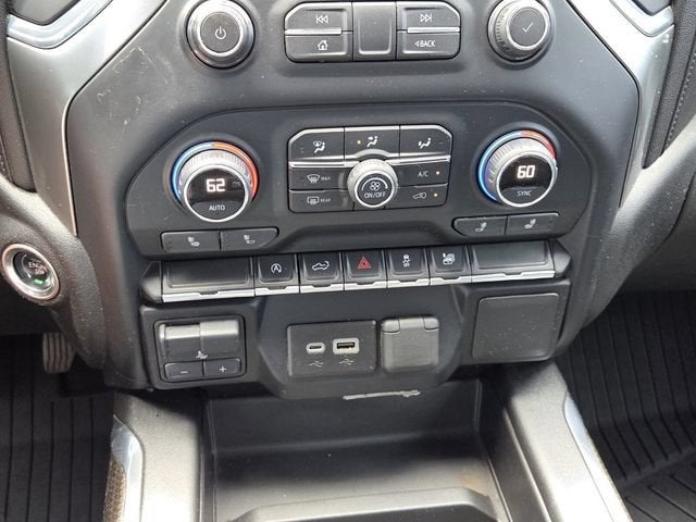 2020 Chevrolet Silverado 1500 RST image 25