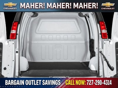 2025 Chevrolet Express Cargo WT