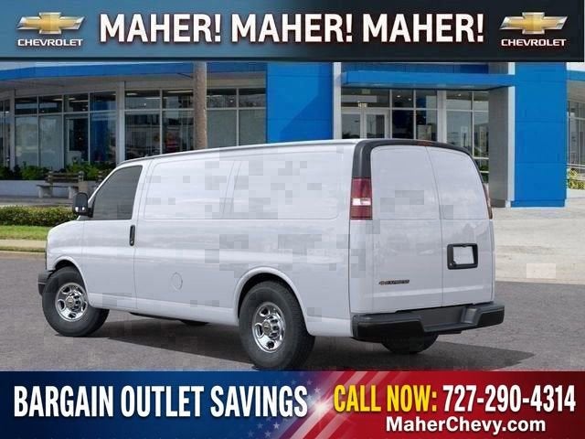 2025 Chevrolet Express Cargo WT