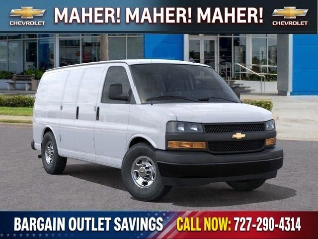 2025 Chevrolet Express Cargo WT