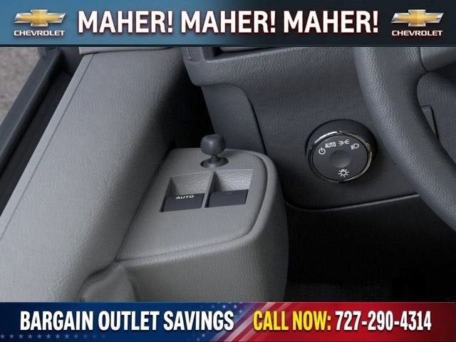 2025 Chevrolet Express Cargo WT