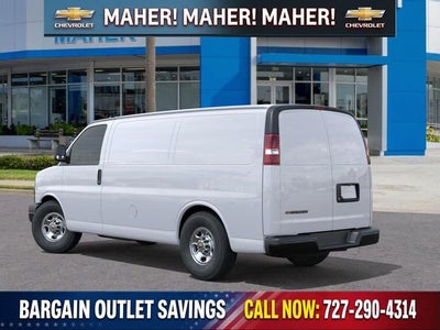 2025 Chevrolet Express Cargo WT