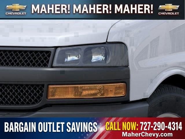 2025 Chevrolet Express Cargo WT