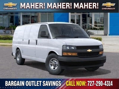 2025 Chevrolet Express Cargo WT