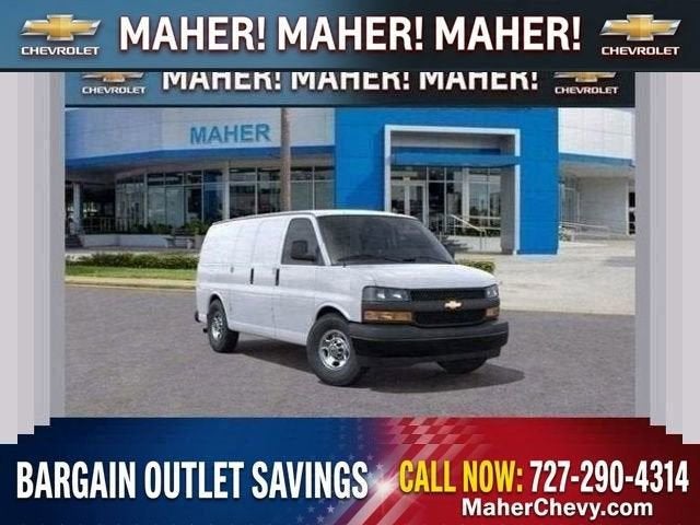 2025 Chevrolet Express Cargo WT