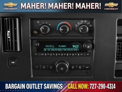 2025 Chevrolet Express Cargo WT