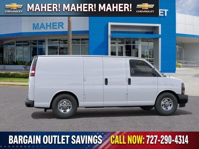 2025 Chevrolet Express Cargo WT