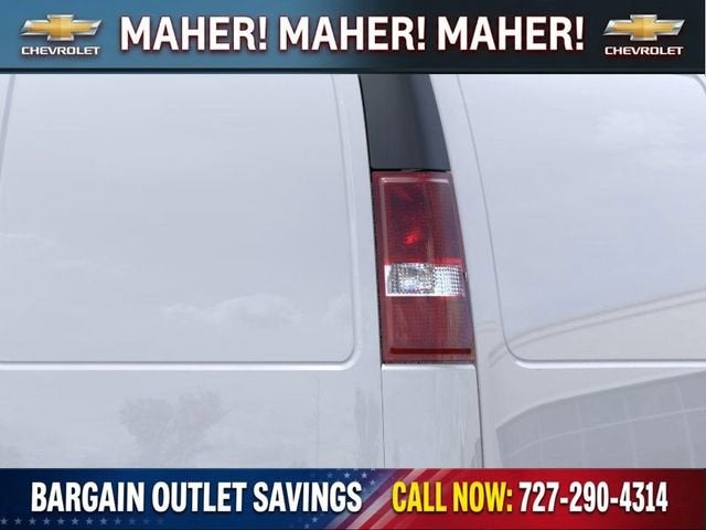 2025 Chevrolet Express Cargo WT