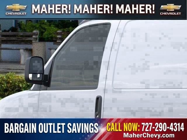 2025 Chevrolet Express Cargo WT