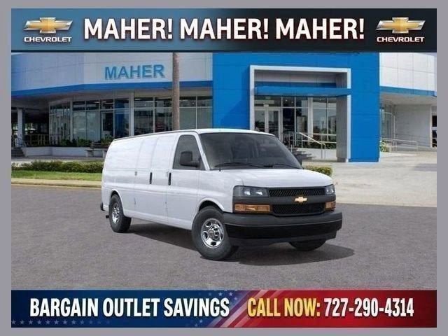 2025 Chevrolet Express Cargo WT