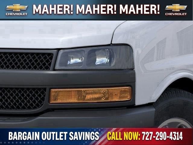 2025 Chevrolet Express Cargo WT