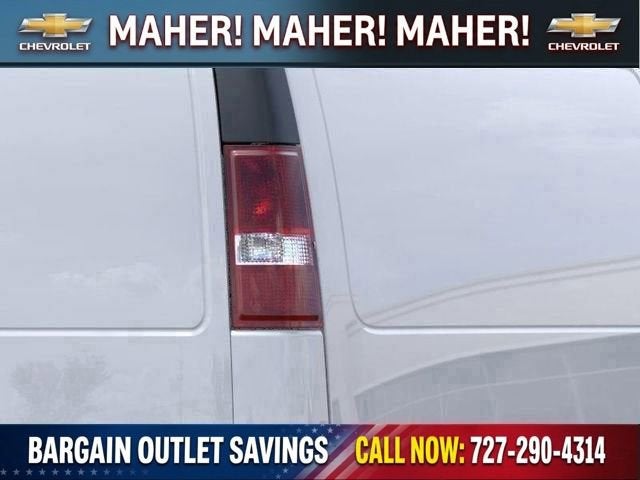 2025 Chevrolet Express Cargo WT