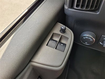 2022 GMC Savana Passenger 3500 LS